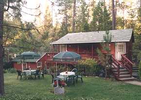 Yosemite Riverside Inn