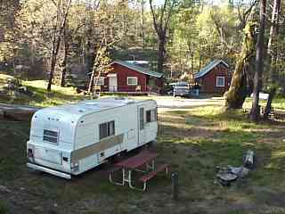 Yosemite Riverside Inn